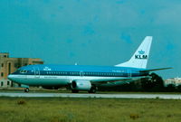 PH-BDG @ LMML - B737-300 PH-BDG KLM - by raymond