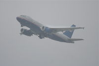 N822UA @ KLAX - United Airlines Airbus A319-131 departing RWY 25R KLAX. - by Mark Kalfas