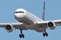 N57863 @ KORD - Continental Airlines/United Boeing 757-33N, COA146 arriving from KIAH, RWY 28 approach KORD. - by Mark Kalfas