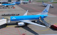 PH-BGH @ EHAM - KLM Boeing - by Jan Lefers