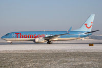 G-FDZP @ LOWS - Thomson 737-800