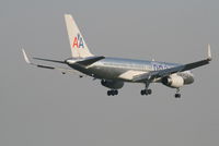 N174AA @ EBBR - Flight AA172 is descending to RWY 02 - by Daniel Vanderauwera