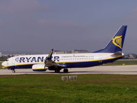 EI-DYW @ LMML - B738 EI-DYW Ryanair - by raymond