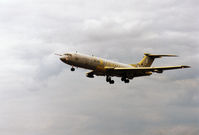ZA140 @ WTN - 101 Squadron VC-10 K.2 on final approach to RAF Waddington in May 1995. - by Peter Nicholson
