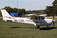 SE-LZH @ ESVQ - Ready for take off again - by Hans Spritt