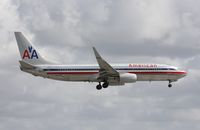 N827NN @ MIA - American 737-800 - by Florida Metal