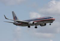 N960AN @ MIA - American 737-800 - by Florida Metal