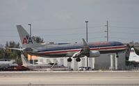 N960AN @ MIA - American 737-800 - by Florida Metal