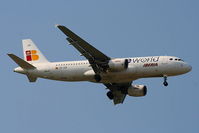 EC-IZR @ EGLL - Iberia A320  in one world livery - by Chris Hall
