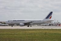 F-GKXQ @ MIA - Air France A320 - by Florida Metal