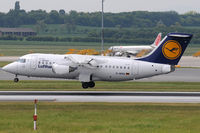 D-AVRA @ VIE - Lufthansa Regional - by Chris Jilli