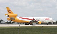 N952AR @ MIA - Skylease MD-11 - by Florida Metal