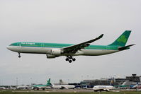 EI-EAV @ EIDW - Aer Lingus - by Chris Hall