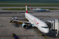 OE-LBD @ LOWW - Austrian Airlines Airbus 321 - by Dietmar Schreiber - VAP