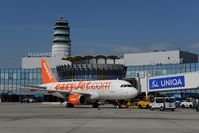 G-EZMS @ LOWW - Easyjet Airbus 319 - by Dietmar Schreiber - VAP