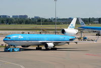 PH-KCI @ EHAM - KLM Royal Dutch Airlines - by Chris Hall
