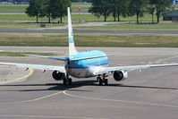 PH-BCB @ EHAM - KLM Royal Dutch Airlines - by Chris Hall