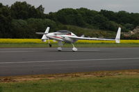 G-ICON @ EGNE - Showboating on rollout runway 21 gamston - by steve carradice