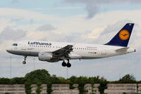 D-AILE @ EGCC - Lufthansa - by Chris Hall