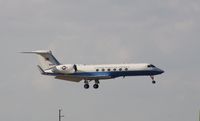 99-0404 @ KMIA - Gulfstream C-37A