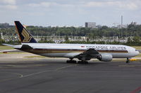 9V-SVN @ EHAM - Singapore Airlines - by Air-Micha