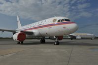 EK-RA01 @ LOWW - Armenia Airbus 319 - by Dietmar Schreiber - VAP