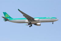 EI-EDY @ KORD - Aer Lingus A330-302 Maincin, EIN125 arriving from EIDW (Dublin Int'l) on RWY 10 KORD. - by Mark Kalfas