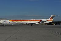 EC-JXZ @ LOWW - Air Nostrum Regionaljet 900 - by Dietmar Schreiber - VAP