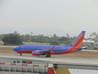 N922WN @ LAX - Standing by to start take off roll on runway 24L - by Helicopterfriend