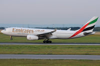 A6-EAN @ VIE - Emirates - by Chris Jilli