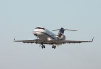 N814PS @ LAL - Challenger 604