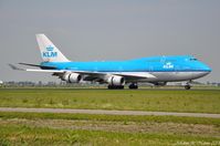 PH-BFW @ EHAM - KLM Boeing - by Jan Lefers