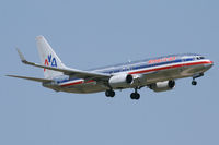 N902AN @ DFW - American Airlines landing at DFW Airport. - by Zane Adams
