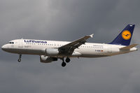 D-AIQM @ FRA - Lufthansa - by Chris Jilli