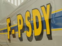 F-PSDY @ LFDU - aéroclub de Lesparre - by Jean Goubet-FRENCHSKY