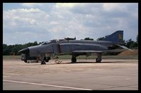 37 50 - Nice place to enjoy the show ! Colmar French AFB 2002 - by olivier Cortot