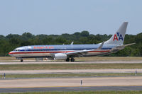N819NN @ DFW - American Airlines at DFW Airport - by Zane Adams