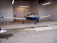 N33363 @ U42 - aircraft in hangar at U42 - by Tom Kuhlman