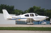 N952DS @ KOSH - Cirrus SR20 - by Mark Pasqualino