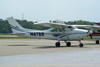 N67BR @ I19 - 1973 Cessna 182P