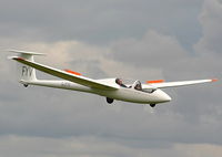 G-CFYV @ X2NM - at the Bristol Gliding Club, Nympsfield - by Chris Hall