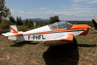 F-PHFL @ LFNU - F-PHFL - by William Vignes