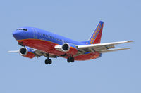 N328SW @ DAL - Southwest Airlines landing at Dallas Love Field. - by Zane Adams