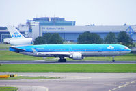 PH-KCC @ EHAM - KLM Royal Dutch Airlines - by Chris Hall
