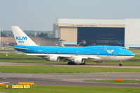 PH-BFY @ EHAM - KLM Royal Dutch Airlines - by Chris Hall