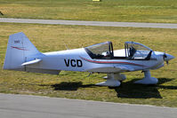 ZK-VCD @ NZCH - lunchtime for the driver - by Bill Mallinson