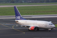 LN-RPA @ EDDL - SAS, Boeing 737-683, CN: 28290/0100, Name: Arnljot Viking - by Air-Micha