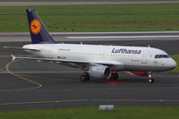 D-AIBF @ EDDL - Lufthansa, Airbus A319-112, CN: 4796 - by Air-Micha