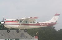 HH-MAF @ KOSH - Cessna 207A