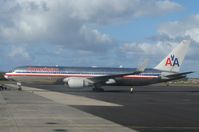 N362AA @ PHOG - American Airlines Boeing 767-323. - by Kreg Anderson